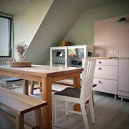 ホテル Fruehstueckshotel Fuerstenwerth ヴィルヘルムスハーフェン
